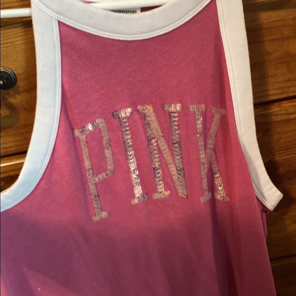 VS tank top